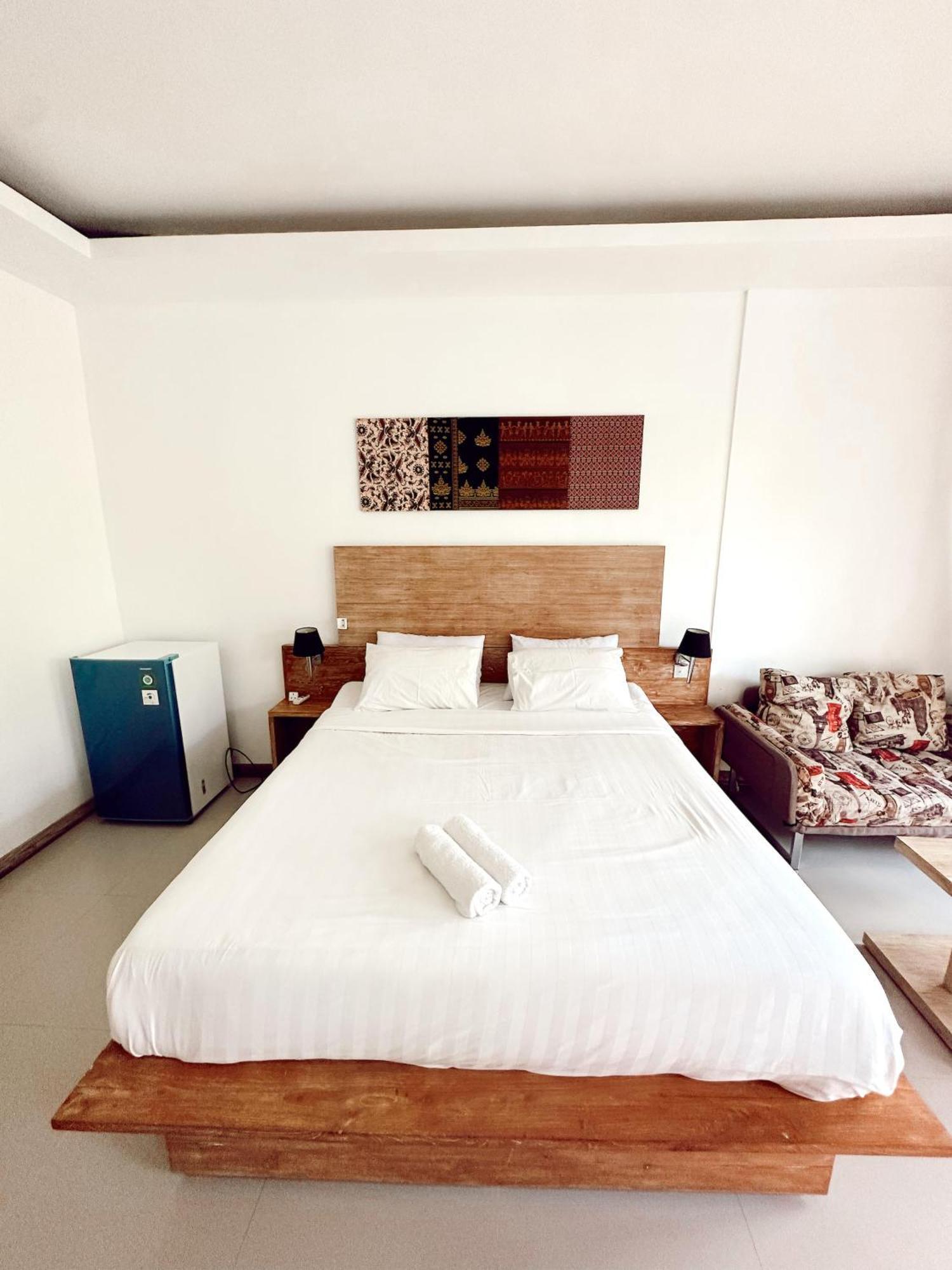 Hi5 Kuta Hotell Kuta  Exteriör bild