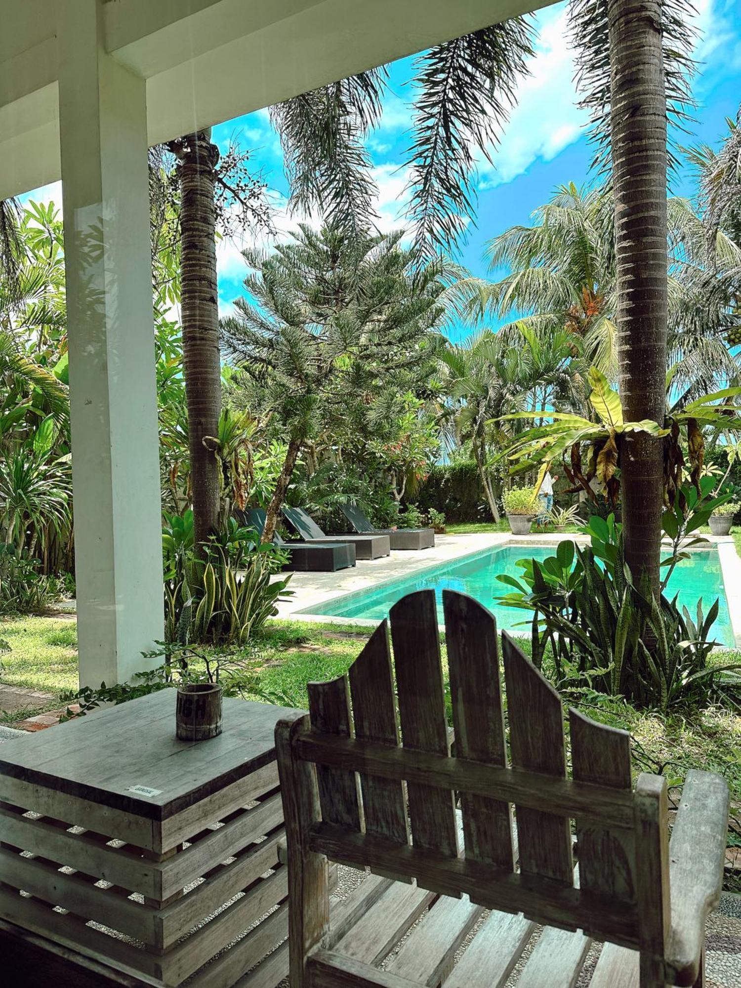 Hi5 Kuta Hotell Kuta  Exteriör bild