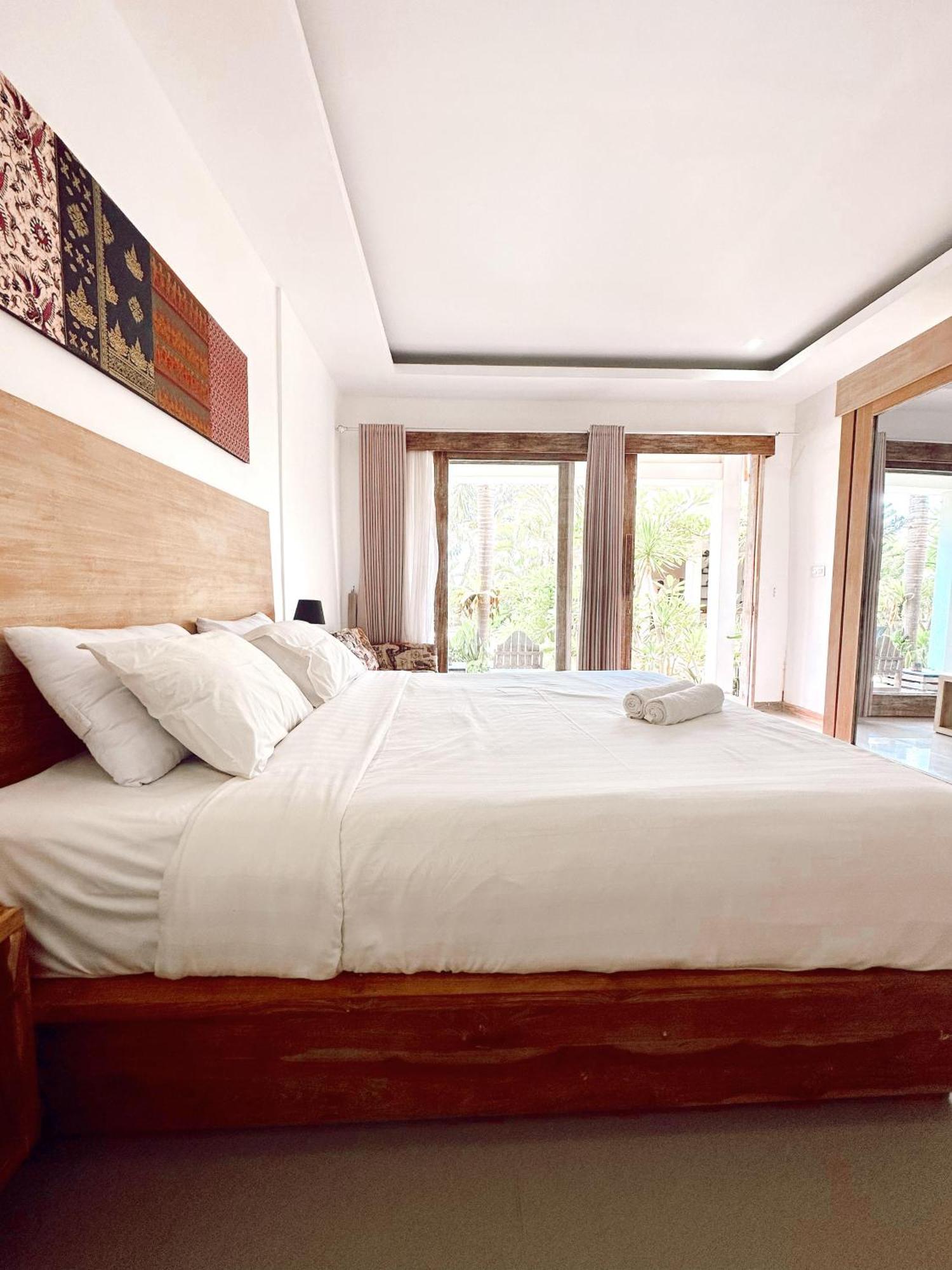 Hi5 Kuta Hotell Kuta  Exteriör bild