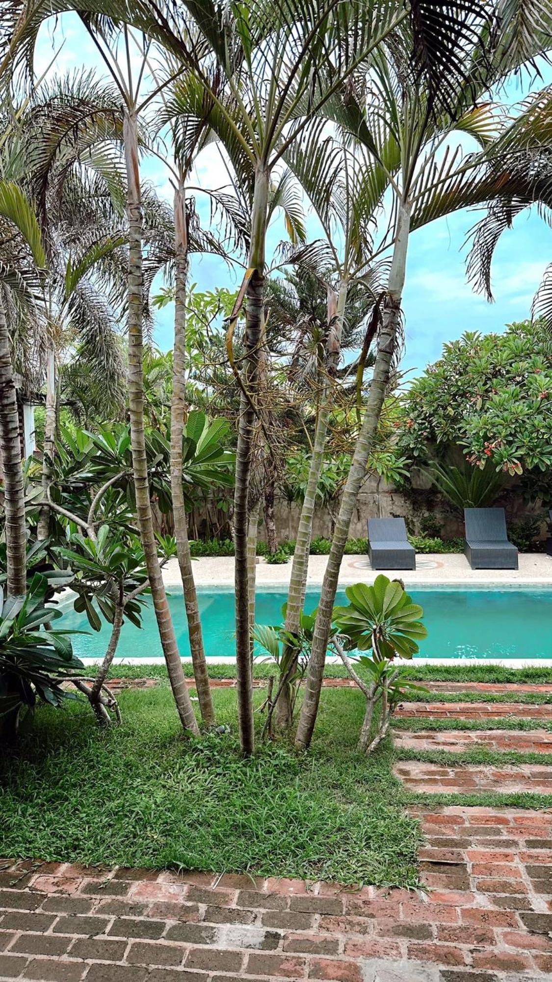 Hi5 Kuta Hotell Kuta  Exteriör bild
