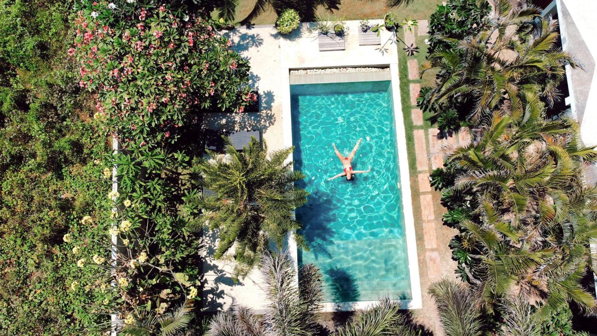 Hi5 Kuta Hotell Kuta  Exteriör bild