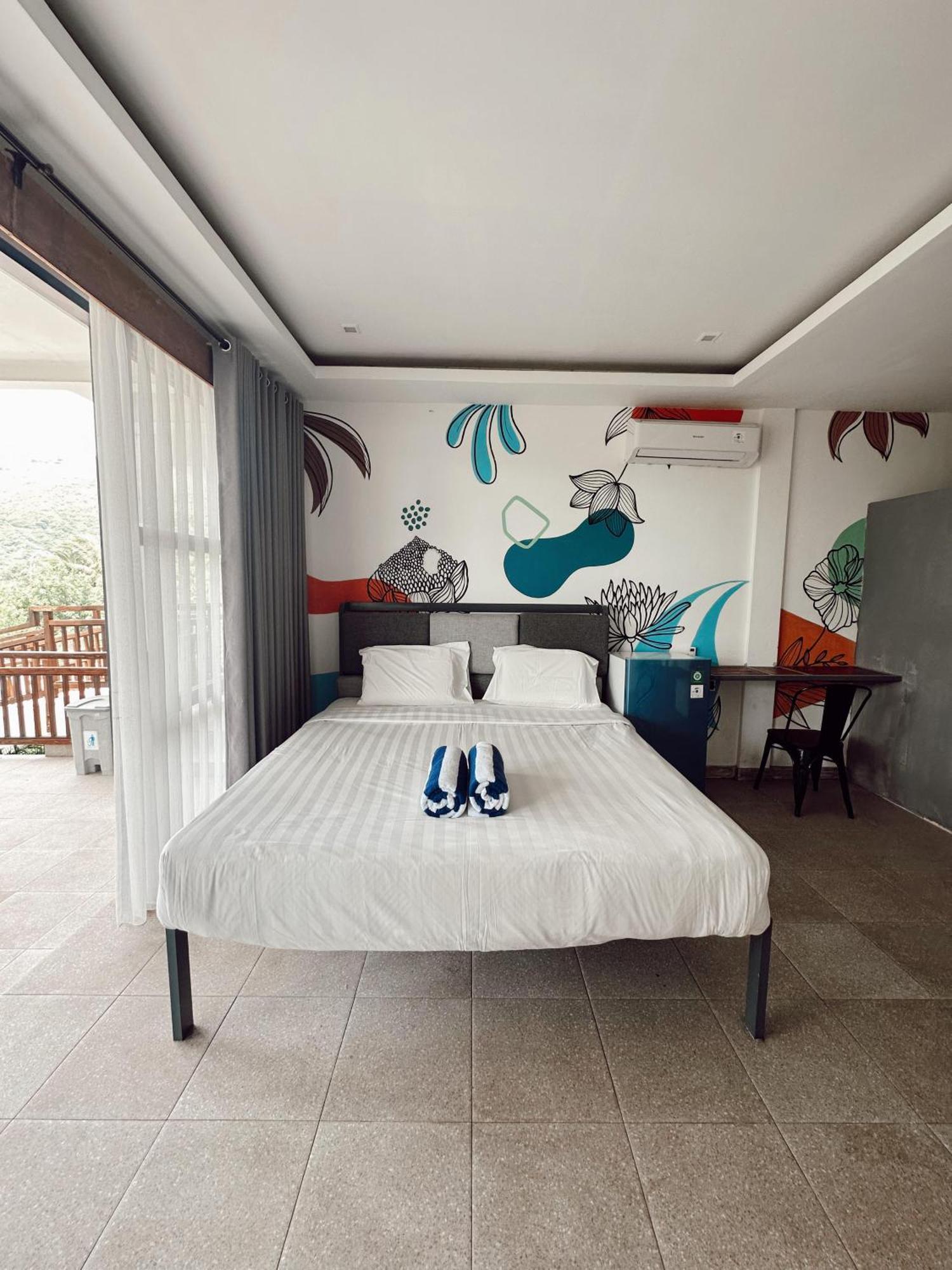 Hi5 Kuta Hotell Kuta  Rum bild